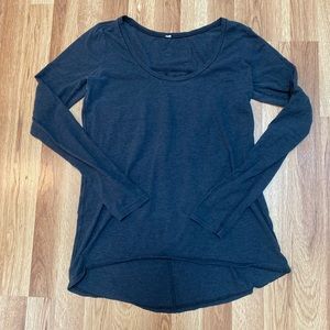 Lululemon - LS top